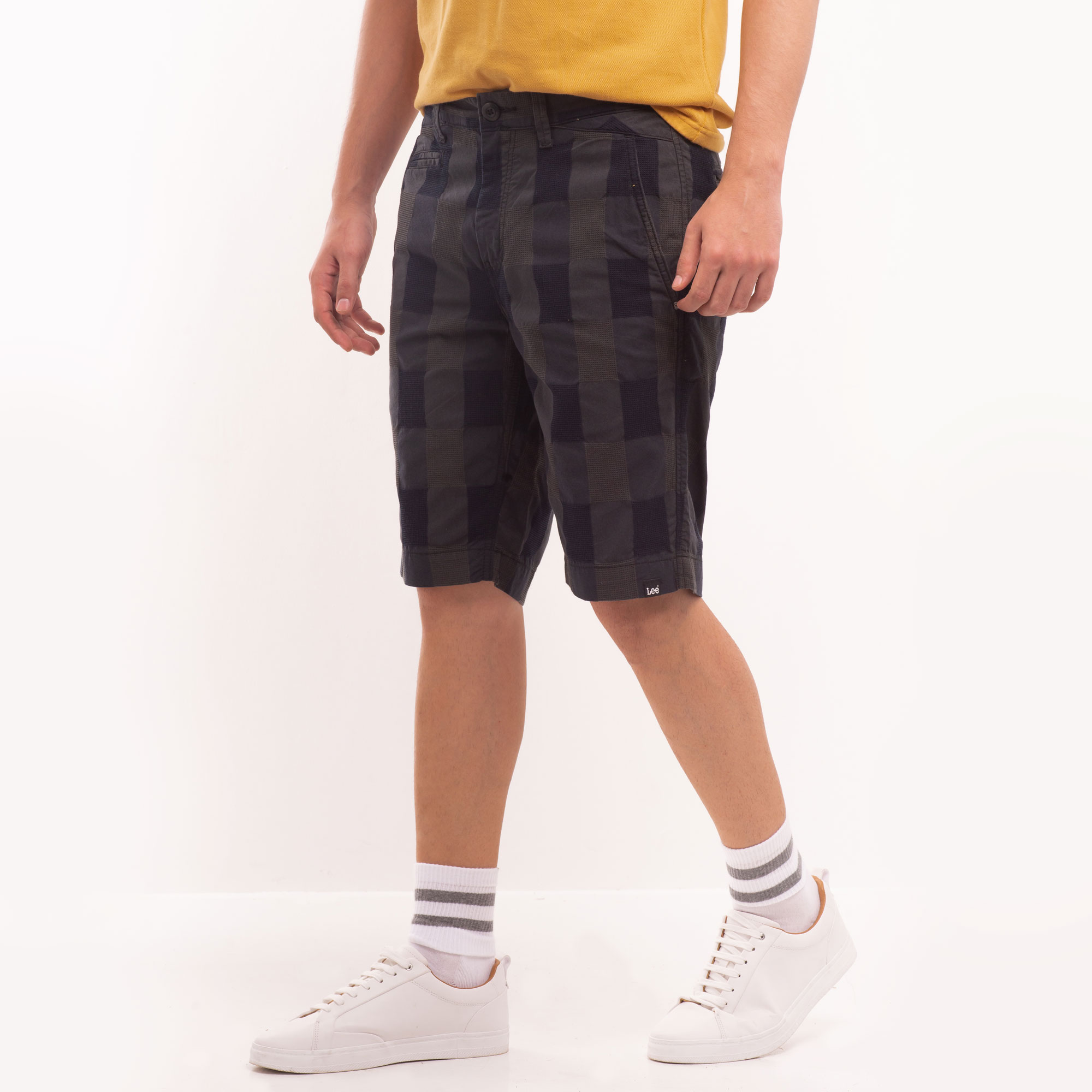 checkered shorts for men